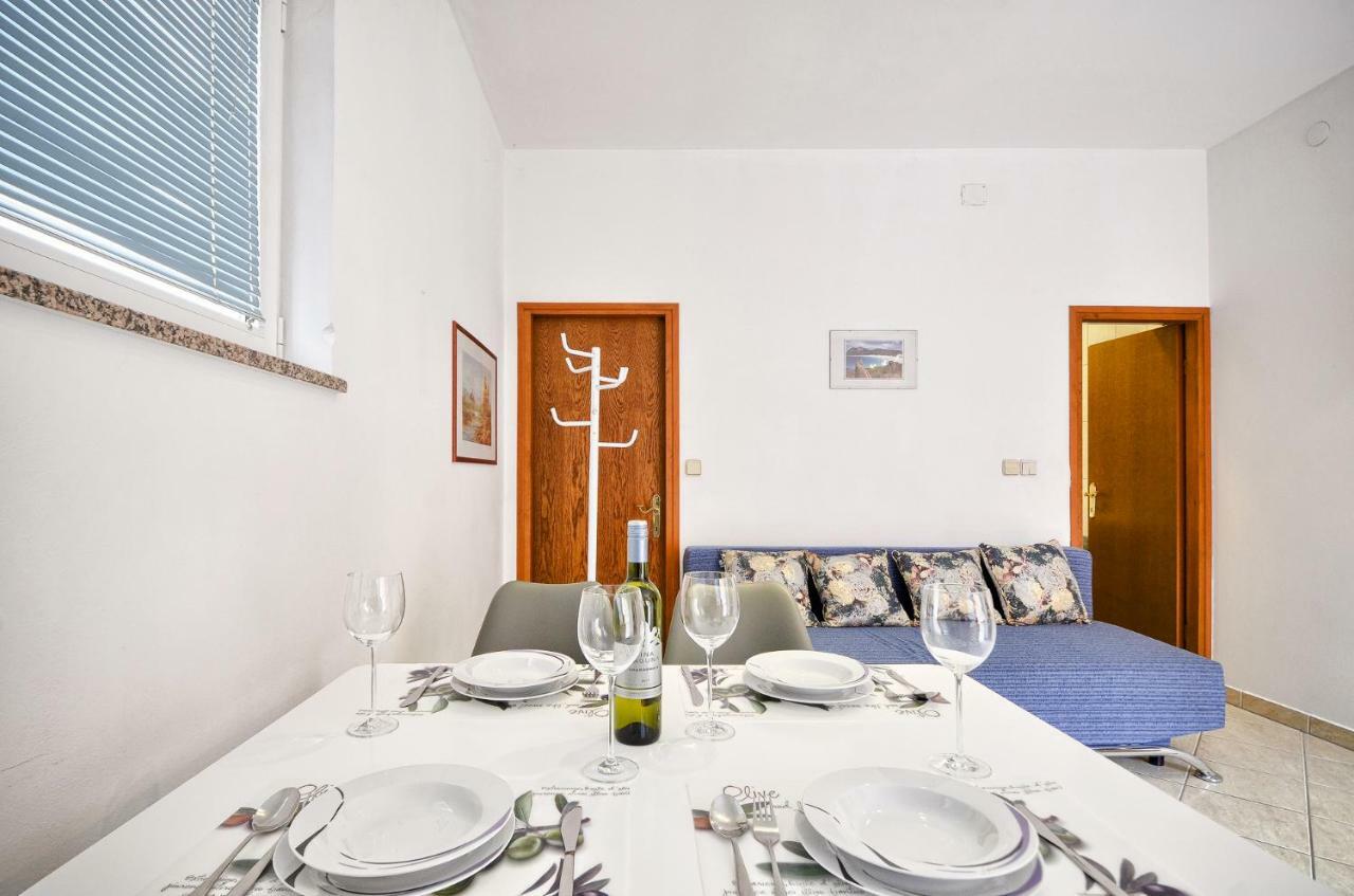 Apartments Picco Pula Zewnętrze zdjęcie