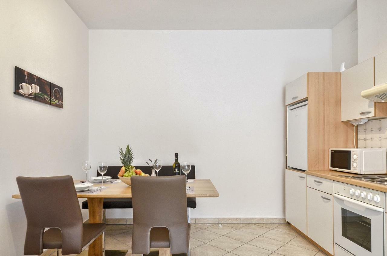 Apartments Picco Pula Zewnętrze zdjęcie